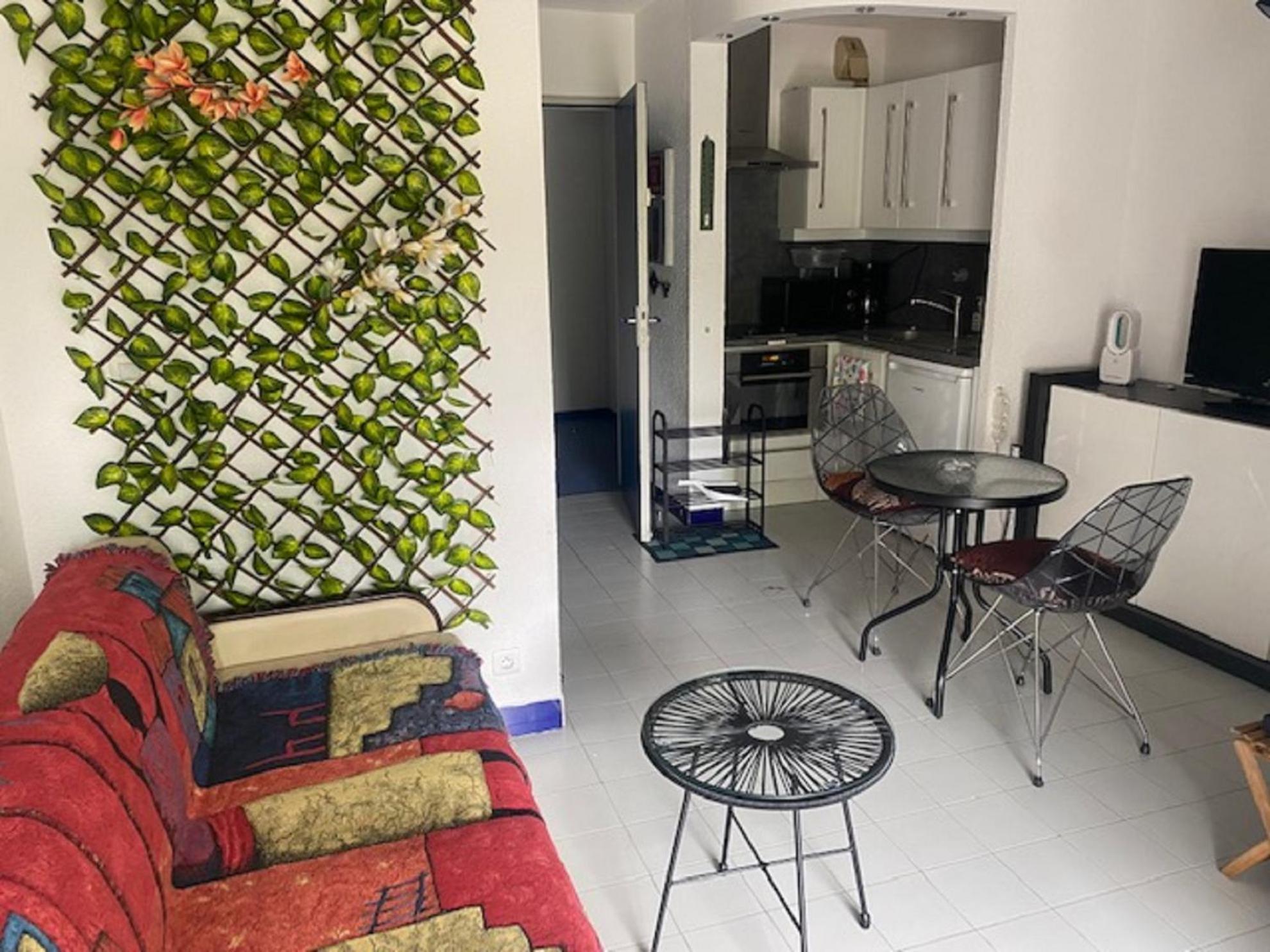 Vittoria Immobilier 2 -Reglement Sur Place - Cheques Vacances Acceptes La Grande Motte Bilik gambar